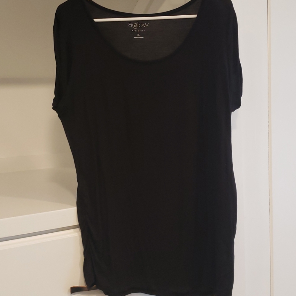 Short sleeve maternity tee